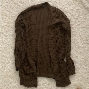 Express cardigan (olive green)
